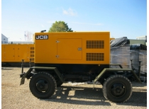 Дизельный генератор JCB G350QS на прицепе